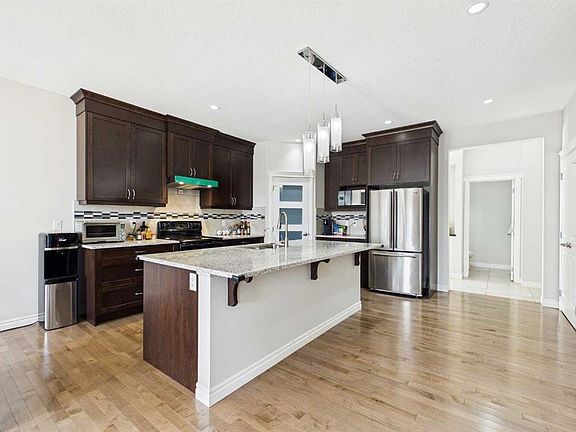 3rd image of 66 SW Nolanhurst Way NW
