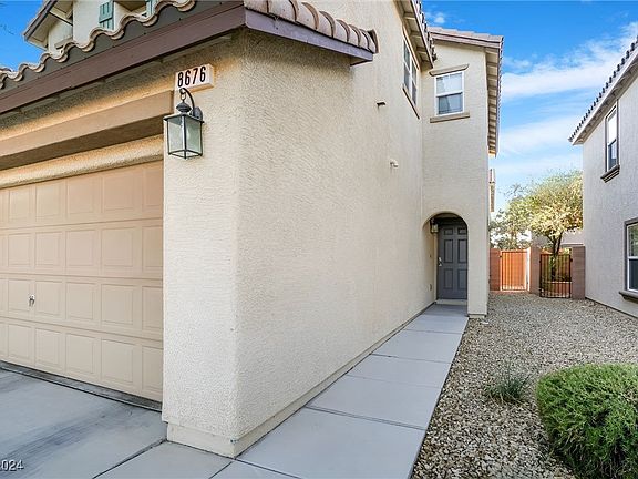 4th image of 8676 Bella Sparkle Ave