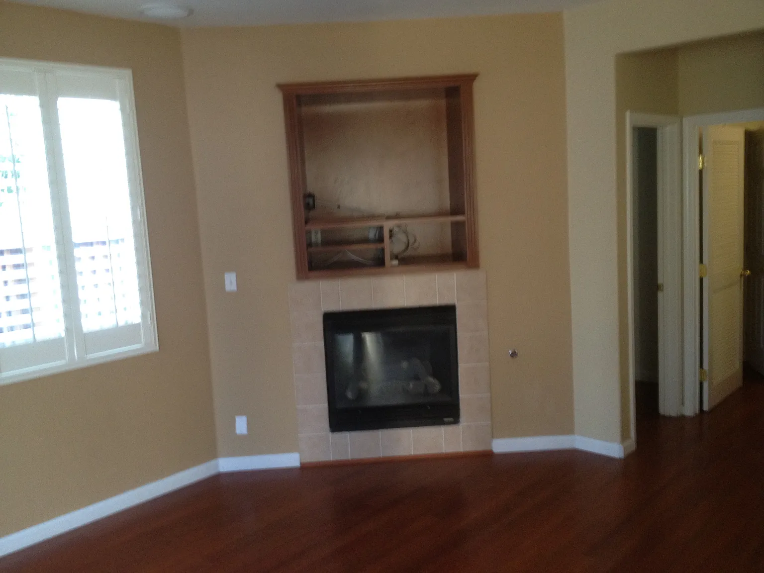 4 bed, 2.5 bath, 2120 sqft, $2,950 — Photo 4