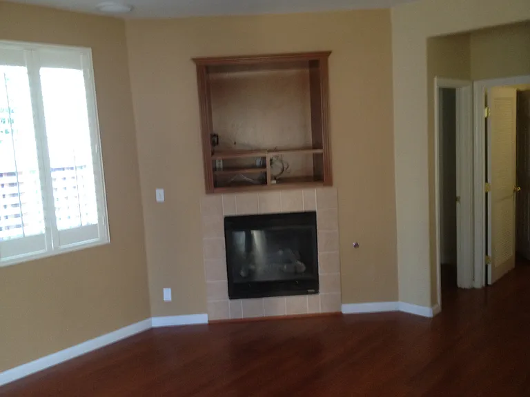 2326 Abbott Ct — Photo 4
