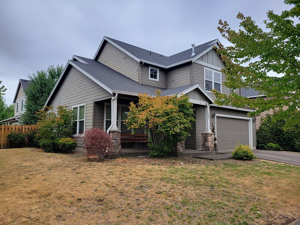 2nd image of 293 Skyler Dr