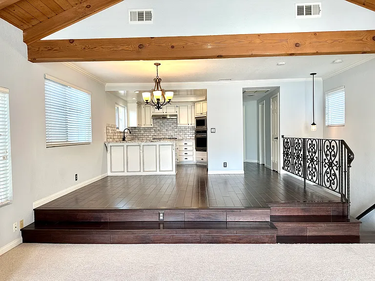 Dining Room/ Kitchen