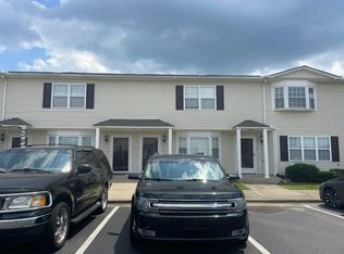 3800 E Vancroft Cir UNIT N8, Winterville, NC 28590