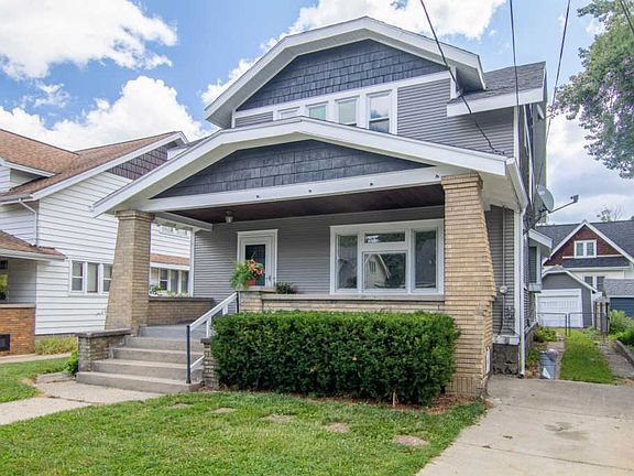 3rd image of 706 Lincoln Ave NW
