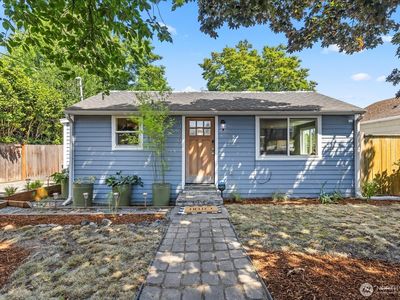 10820 1st Avenue SW, Seattle, WA, 98146