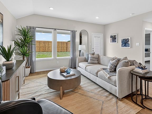 3rd image of 2928 Serenity Ln