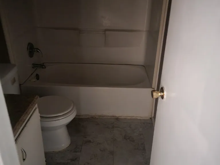 3112 Versaille Dr — Photo 9