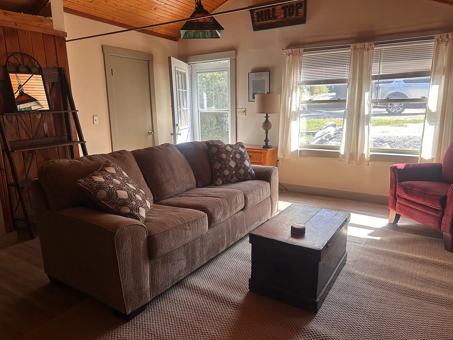 1 bed, 600 sqft, $2,000 — Photo 3