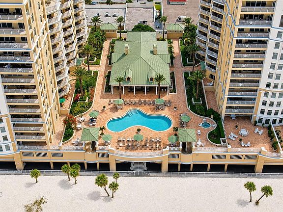 2nd image of 10 Papaya St APT 901