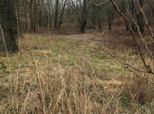 W River Rd, Patoka, IN 47666