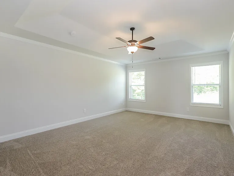150 Heartland Cir — Photo 8