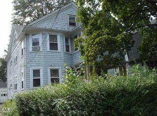 23 Windell Pl #1, Stamford, CT 06906