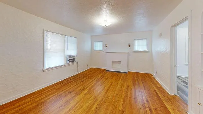 604 East Ave #F-2 — Photo 16