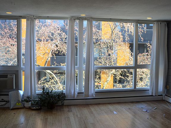 4th image of 351 Harvard St APT 2C