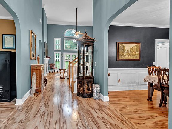 3rd image of 103 Dove Stone Ct