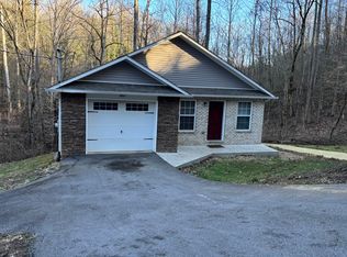 2075 Center Rd, Pigeon Forge, TN 37863
