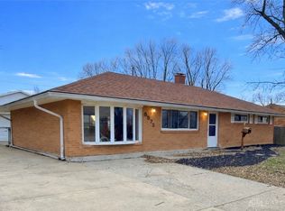 5572 Shady Oak St, Dayton, OH 45424