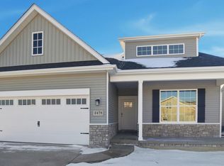 2479 Cross Ridge Rd, Perrysburg, OH 43551