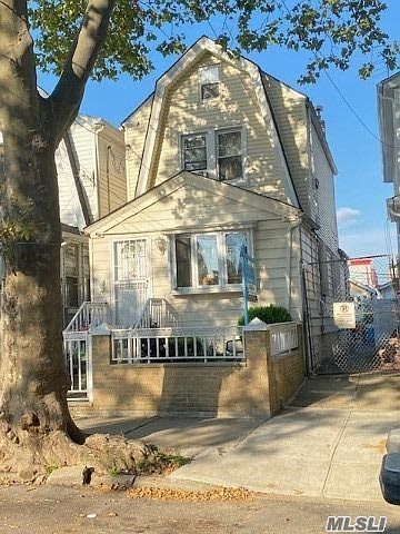 2nd image of 9407 133rd St
