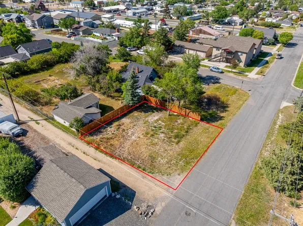 1160 Laurel St, Helena, MT 59601