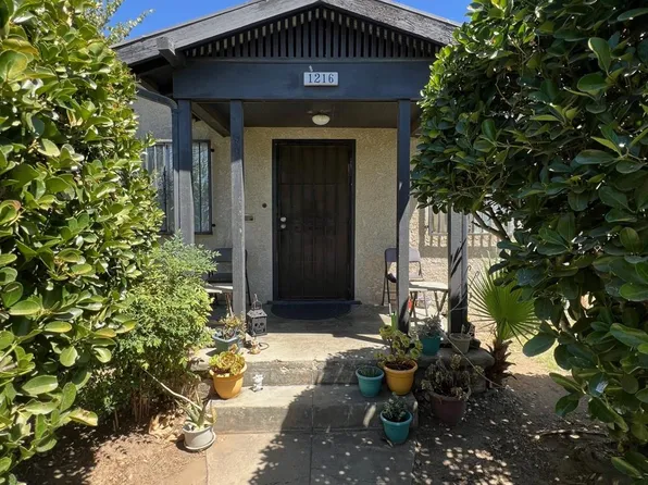 1216 N Del Mar Ave, Fresno, CA 93728