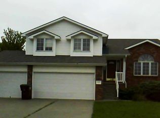 8000 Hanna Pointe Pl, Lincoln, NE 68516