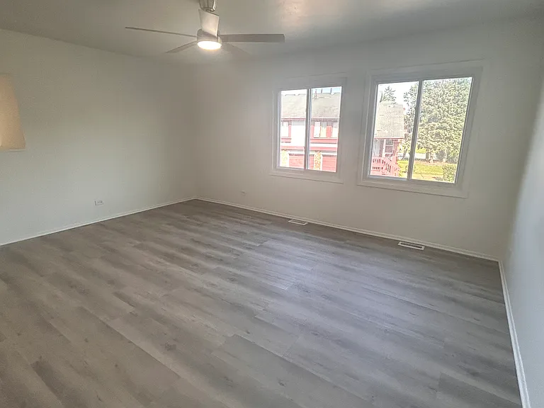 712 Marina Ct #1 — Photo 10