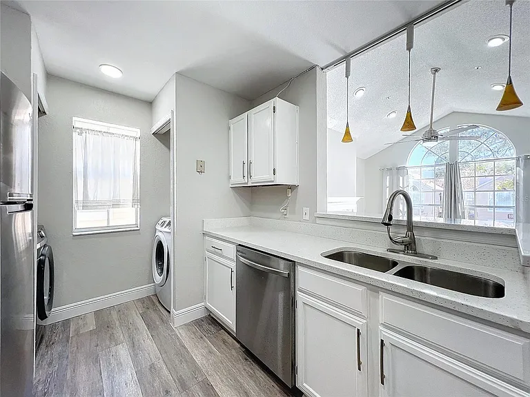 665 Youngstown Pkwy #264 — Photo 31