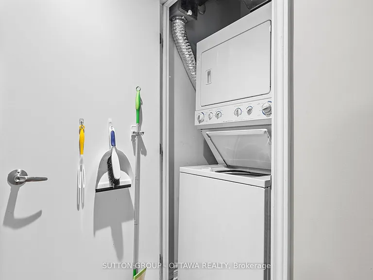 445 Laurier Ave W #905 — Photo 13