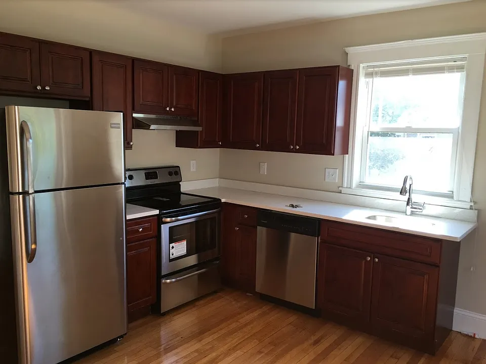 295-297 Washington St #295