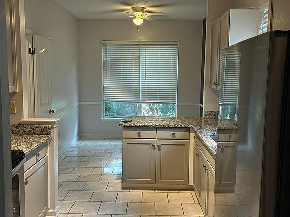 2nd image of 8189 Walnut Valley Cv