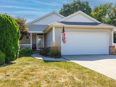 57 Astoria Way, Bloomington, IL, 61704