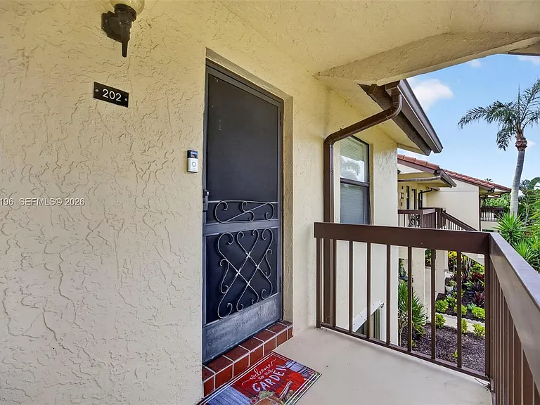 4626 Lucerne Lakes Blvd E #202 — Photo 6
