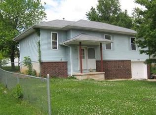 1331 W Daniels St, Ozark, MO 65721