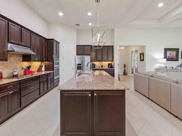 1092 SW Scrub Oak Avenue, Palm City, FL 34990