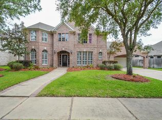 10915 Castle Peak Dr, Houston, TX 77095