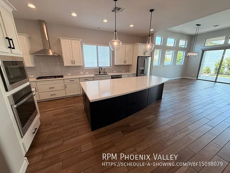 1926 W Holden Dr — Photo 17