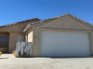 945 Harbor Dr, Bullhead City, AZ 86442