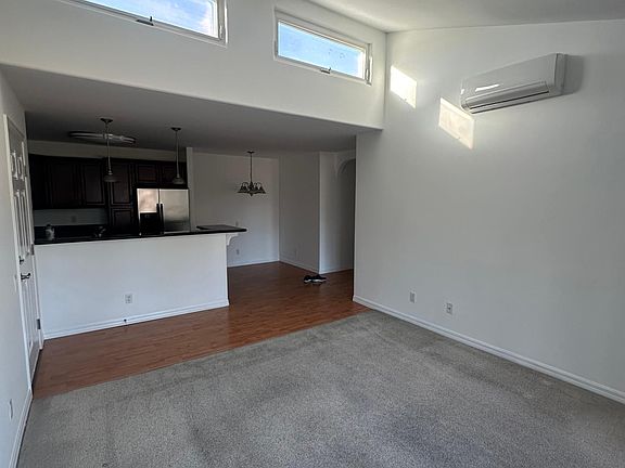 5th image of 5402 Balboa Arms Dr Unit 402