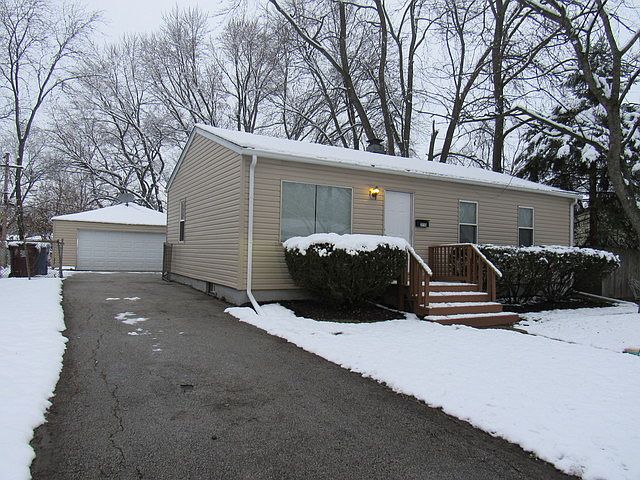 1st image of 2115 222nd Pl