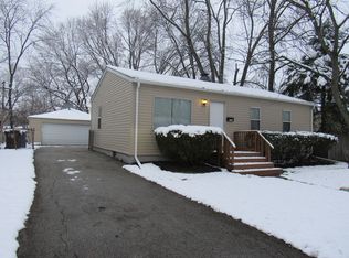 2115 222nd Pl, Sauk Village, IL 60411