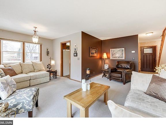3rd image of 108 Brookdale Dr