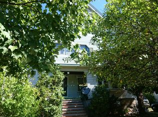 11 Meredith St, West Roxbury, MA 02132