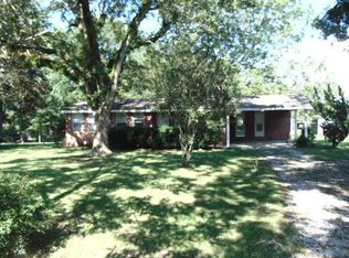 108 1st East St, Sumrall, MS 39482