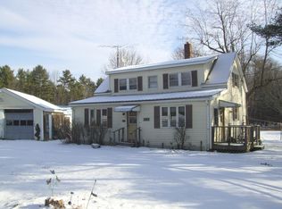 185 Birmingham Rd, Chelsea, ME 04330