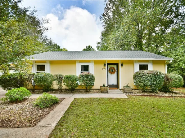 807 Madden Bridge Rd, Central, SC 29630