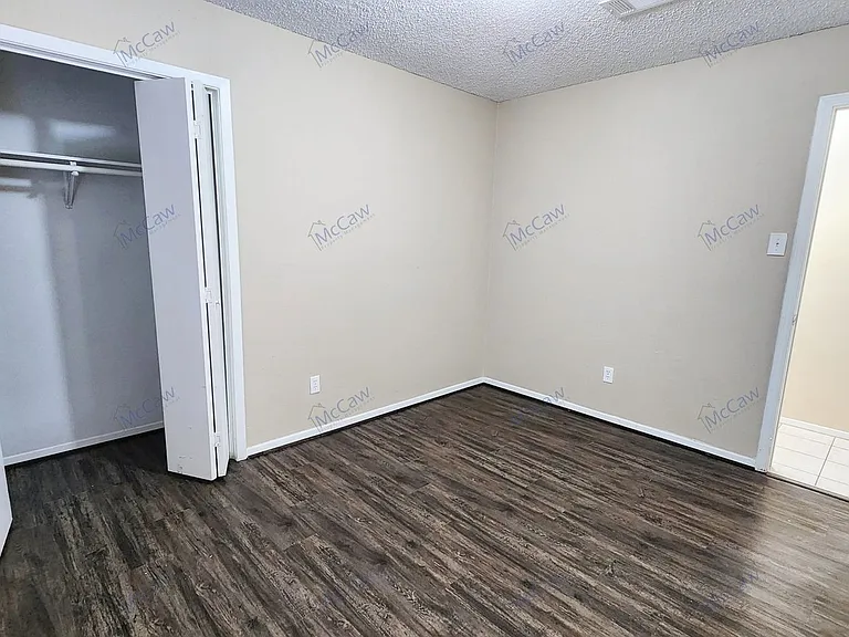 7761 Sable Ln — Photo 11