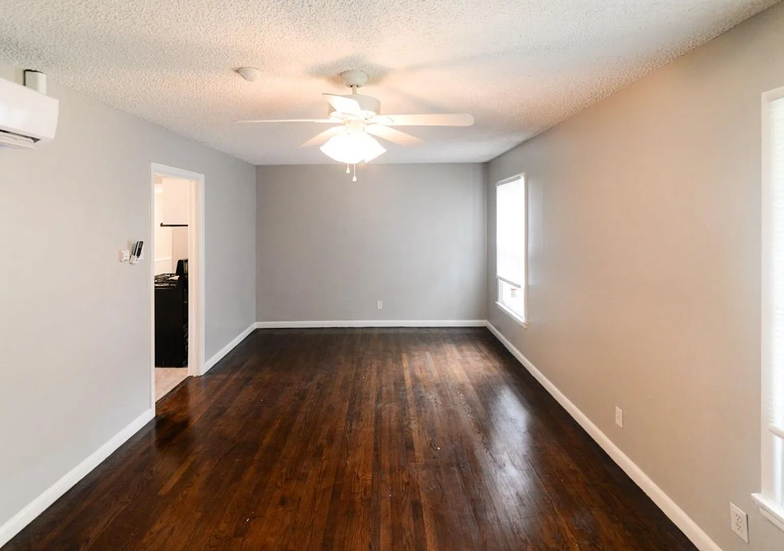Cute Casa View Home!! — Photo 2