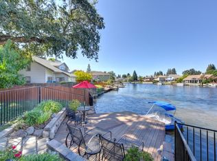 9400 Laguna Lake Way, Elk Grove, CA 95758