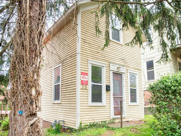 23 Smith St #1